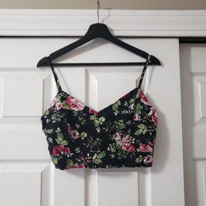 Ambiance Floral Crop Top Size L